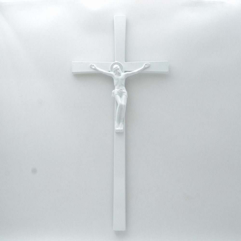 Σταυρός Λευκός με Εσταυρωμένο