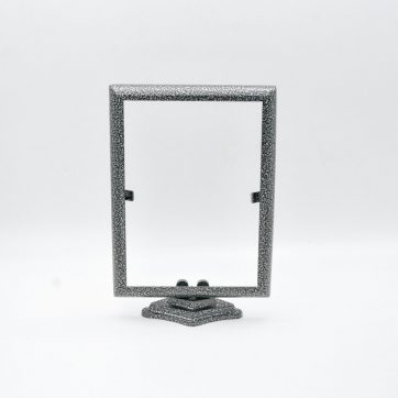 Εκκλησιαστικά Είδη Λαγός Κορνίζα Ορθογώνια με Βάση Χρυσό Μαύρο 13*18